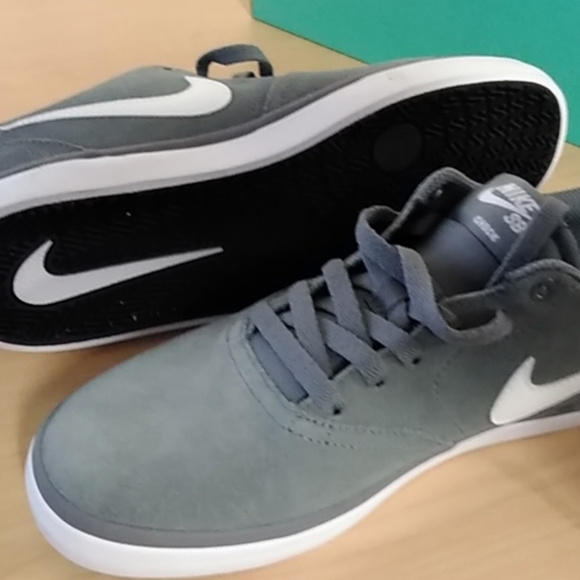 New  Nike sb check solar Size 7 - Picture 5 of 8